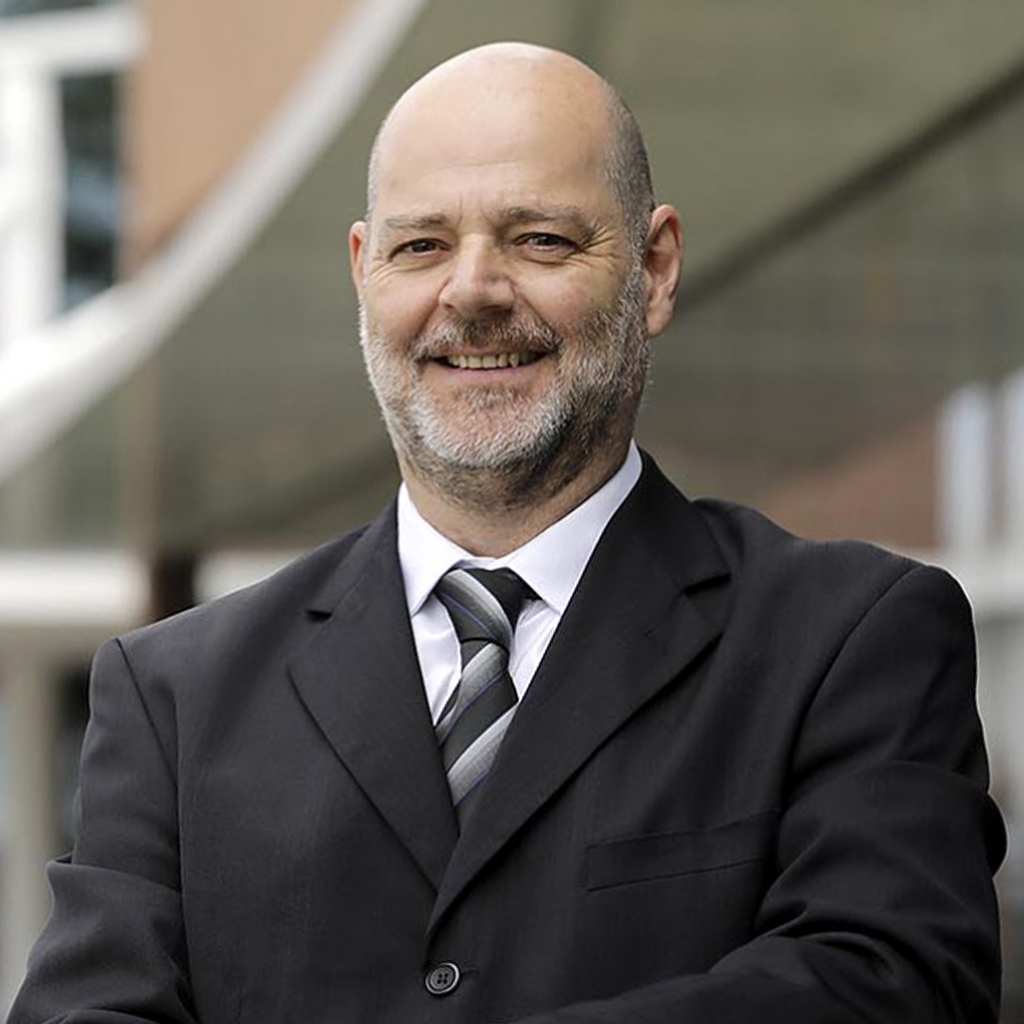 Sergio Crude - Responsable de seguridad, salud, medio ambiente y sustentabilidad de adhesivos para Henkel Latam